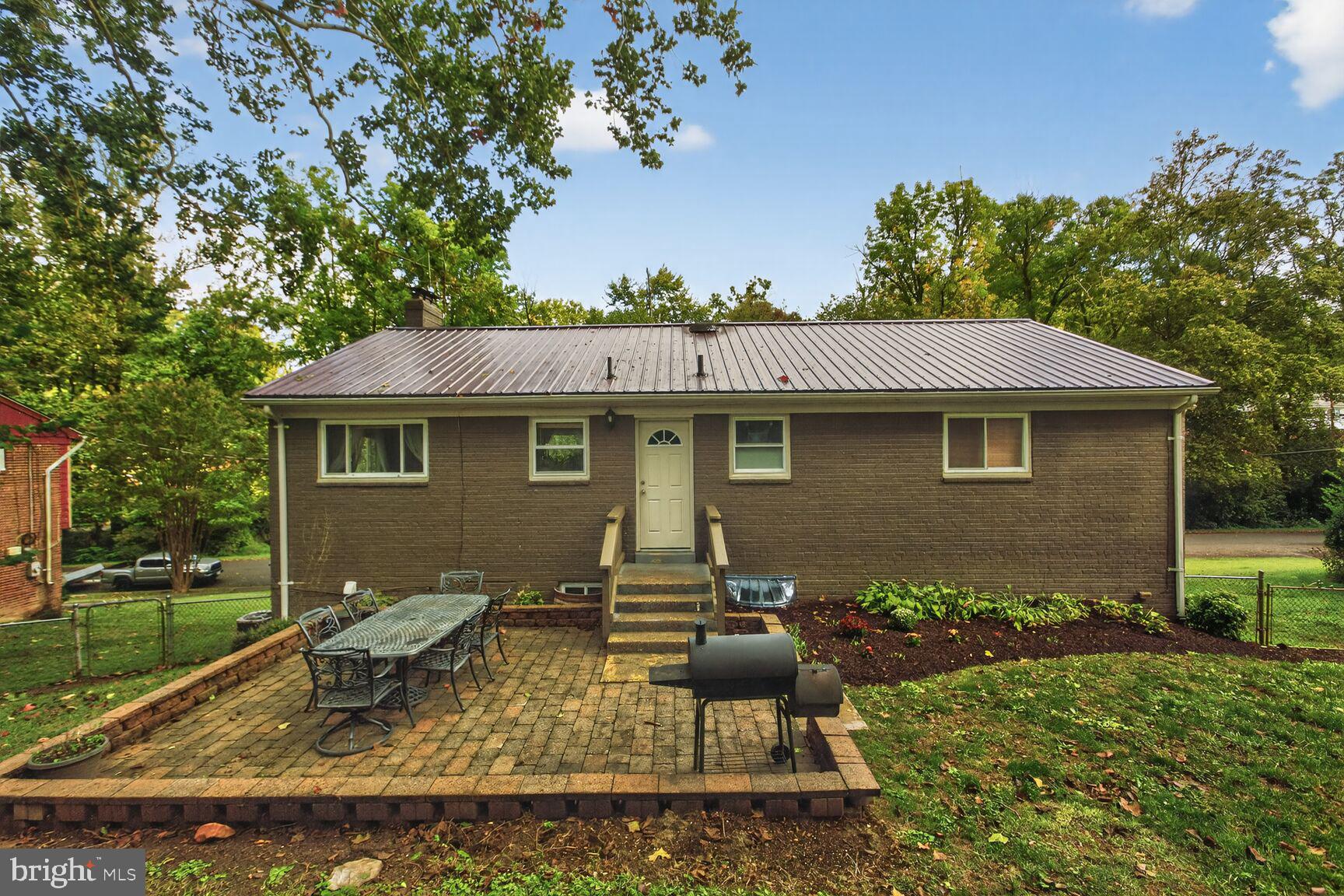 SPRINGFIELD - Residential