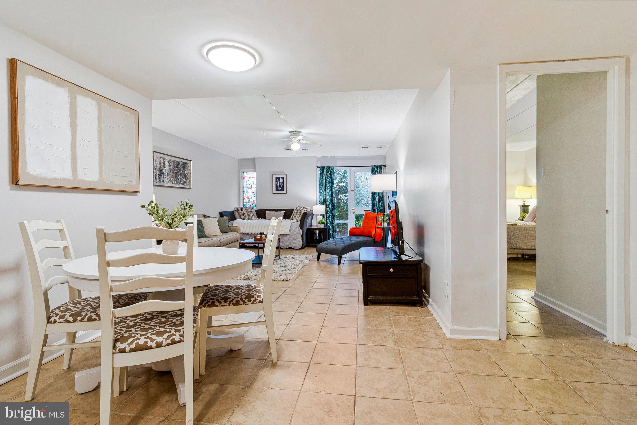 HUNTINGTON CLUB - Residential