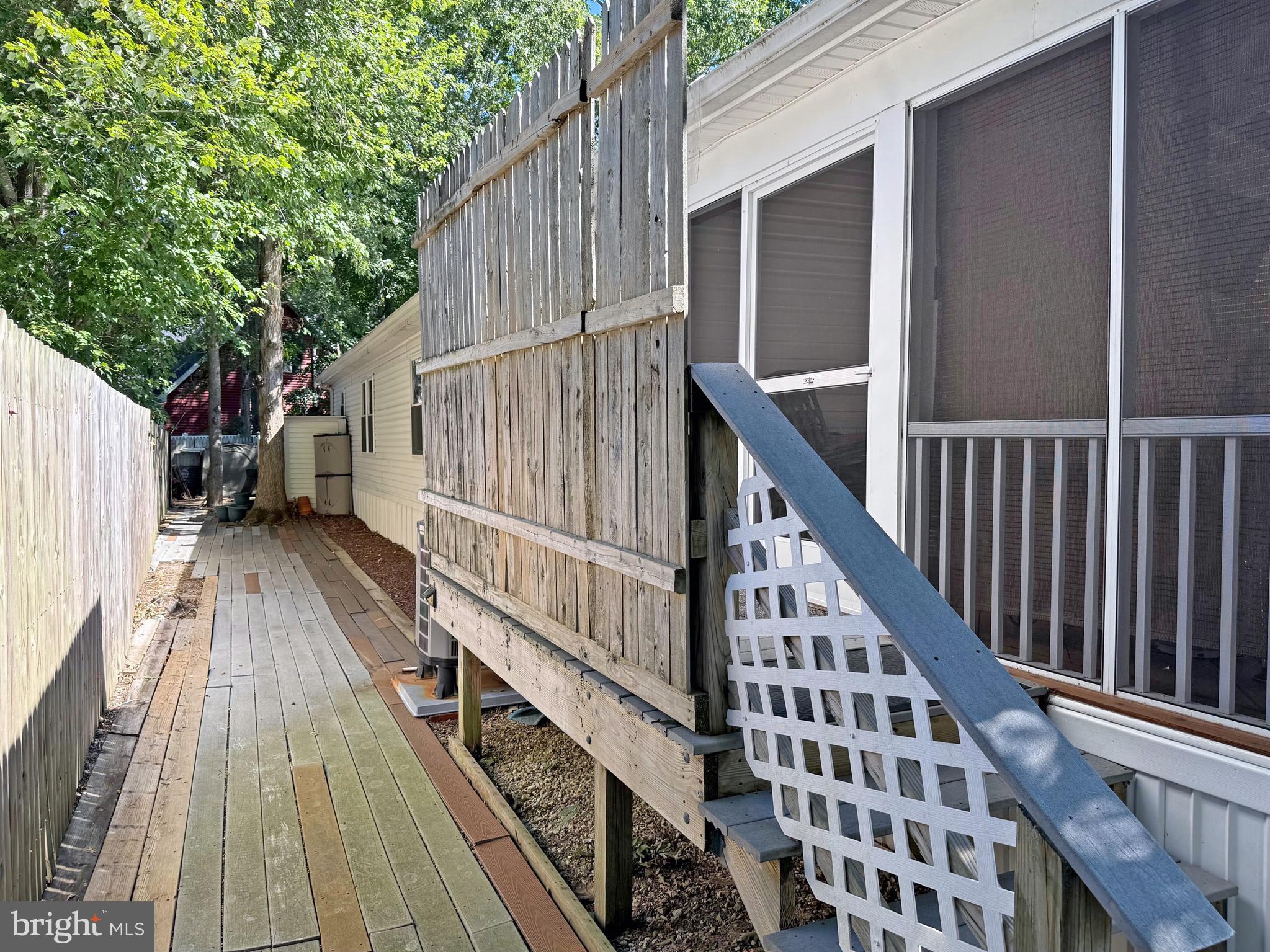 SHADYDELL PARK - Residential