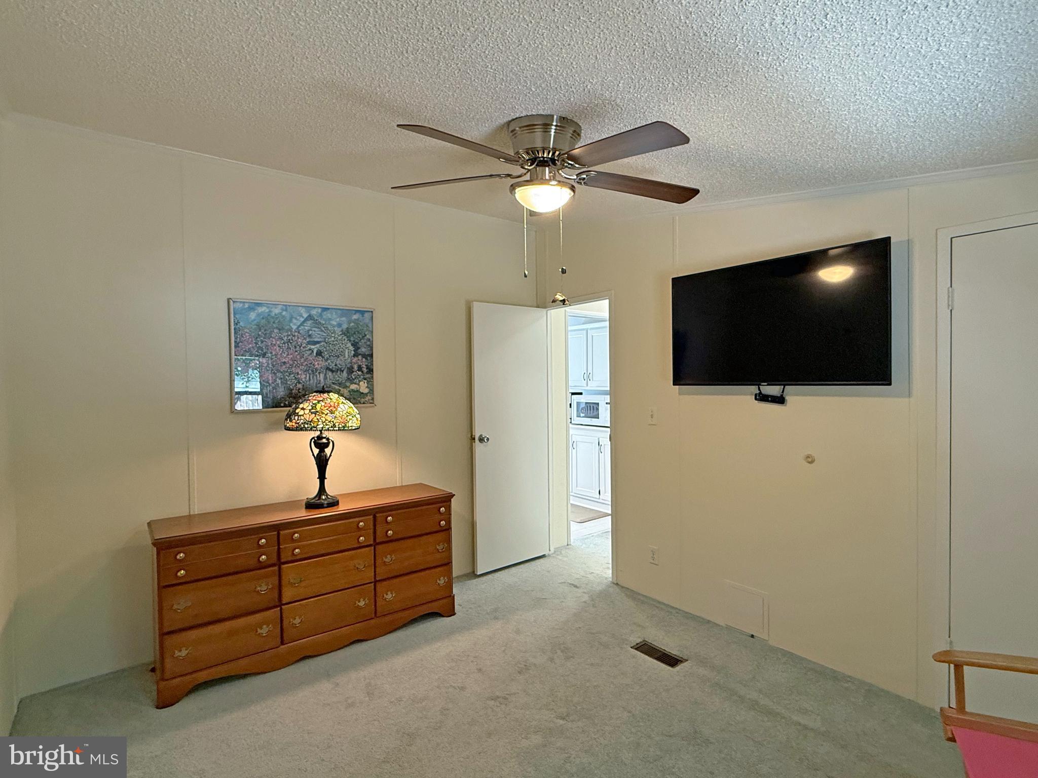 SHADYDELL PARK - Residential