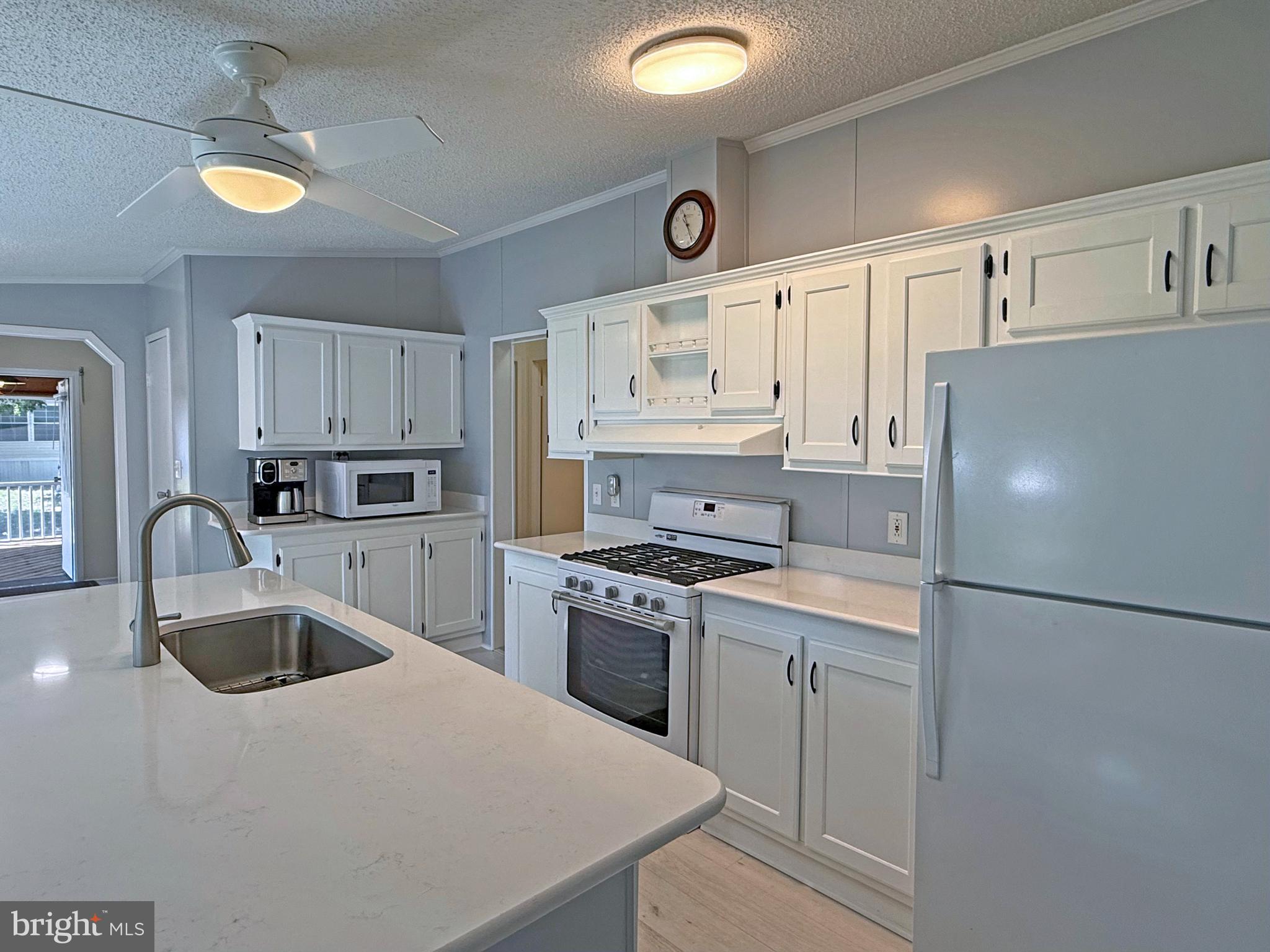 SHADYDELL PARK - Residential