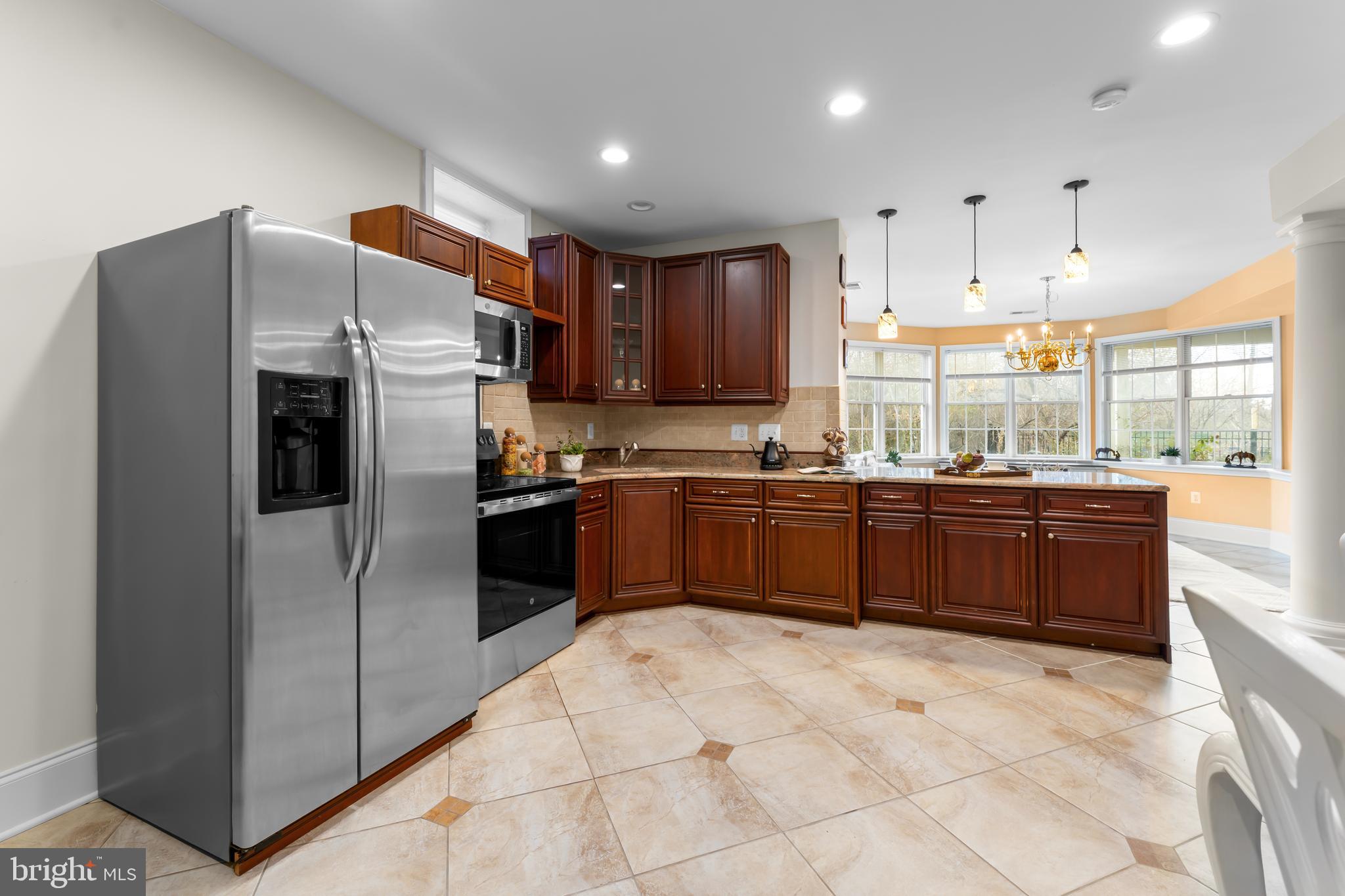 BELMONT - Residential Lease