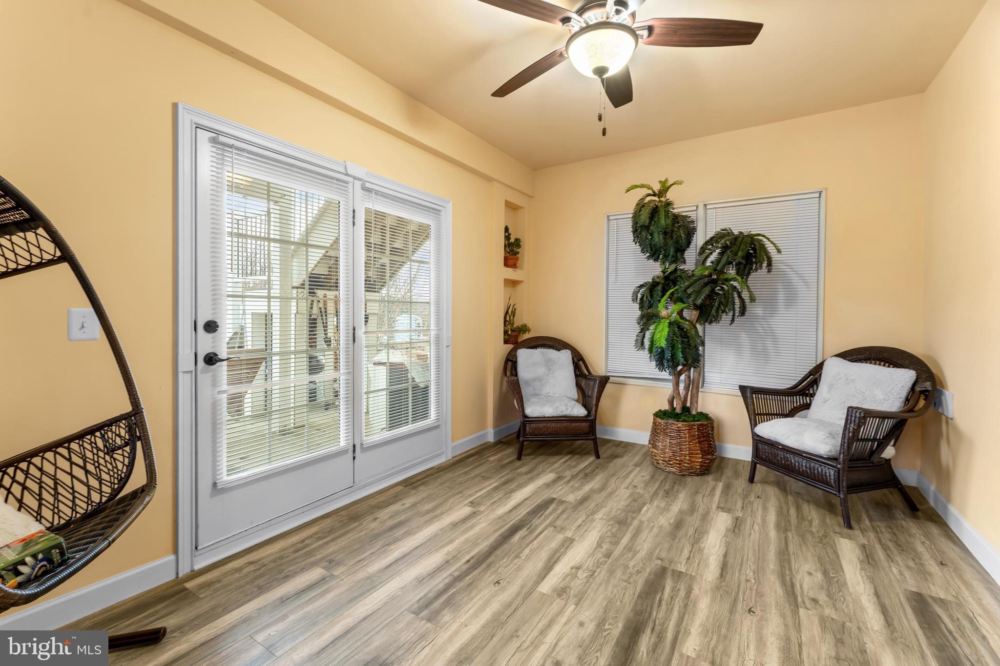 BELMONT - Residential Lease