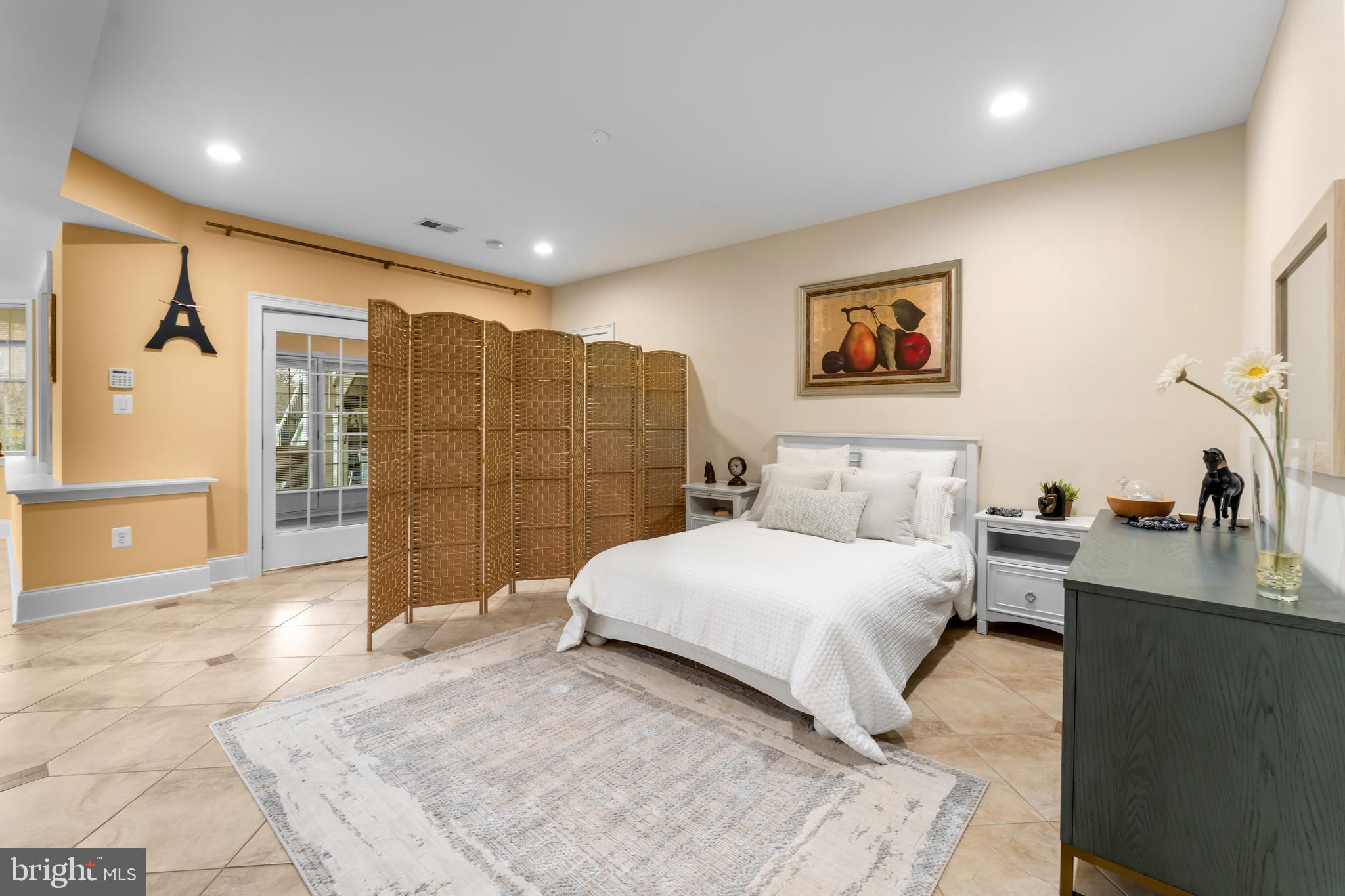 BELMONT - Residential Lease