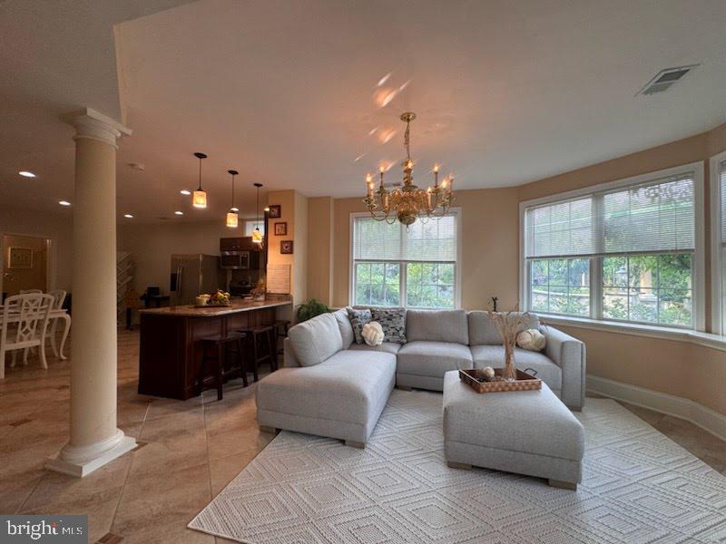 BELMONT - Residential Lease