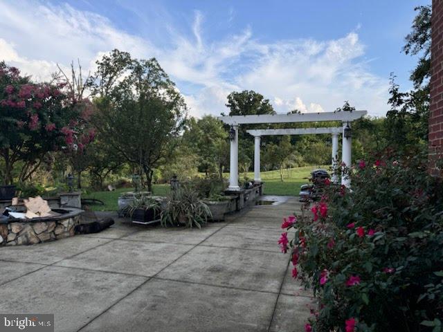 BELMONT - Residential Lease