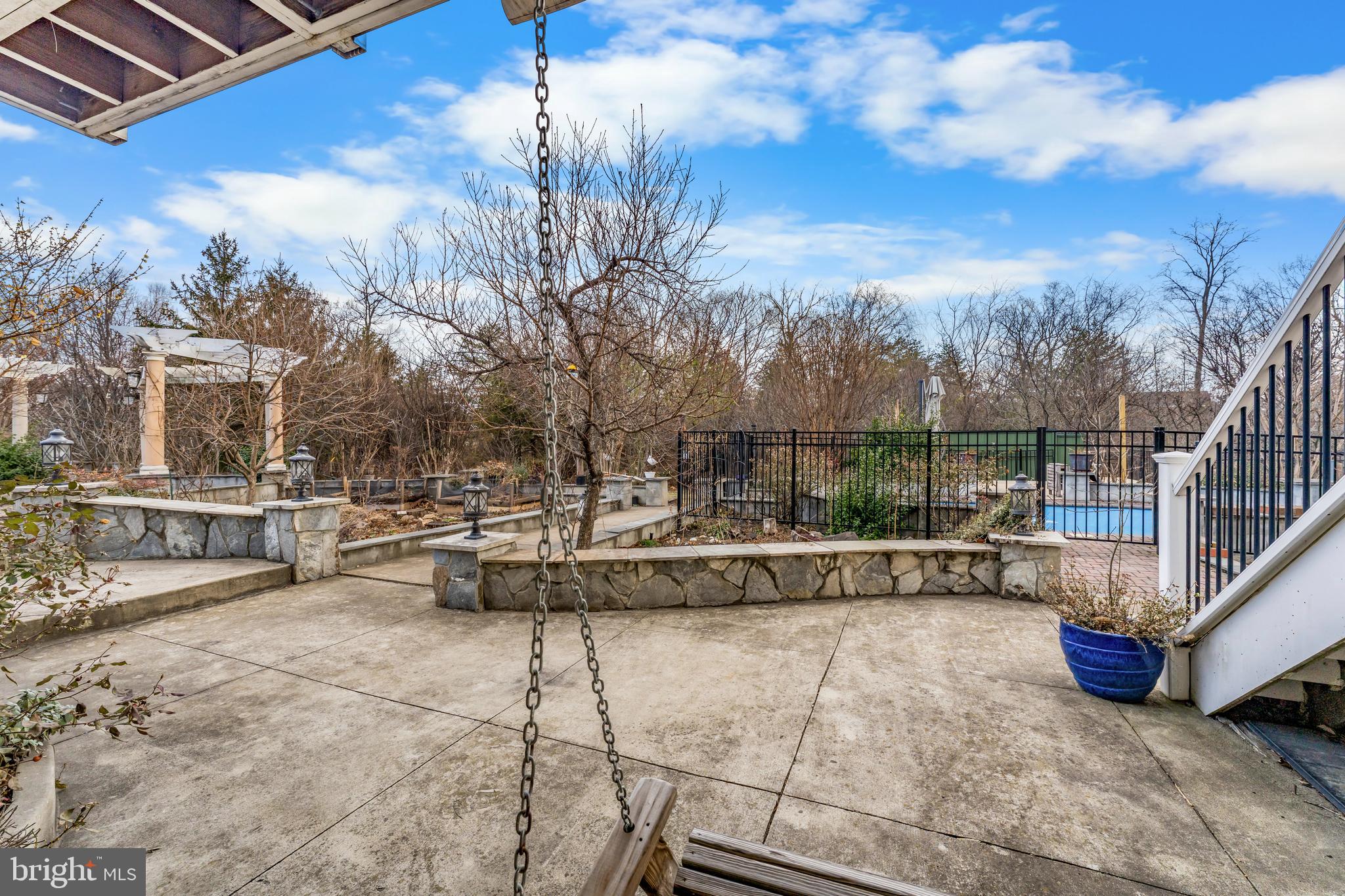 BELMONT - Residential Lease