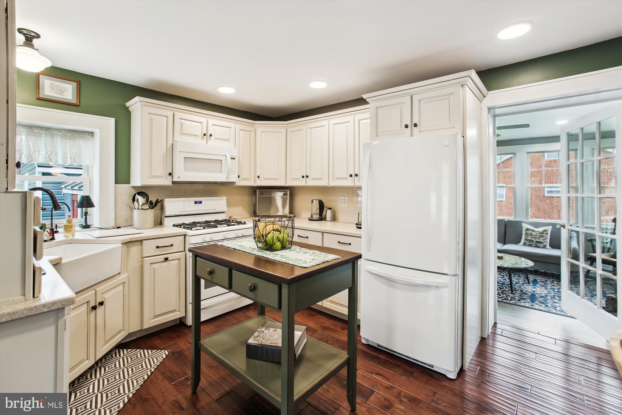 BERRYVILLE - Residential