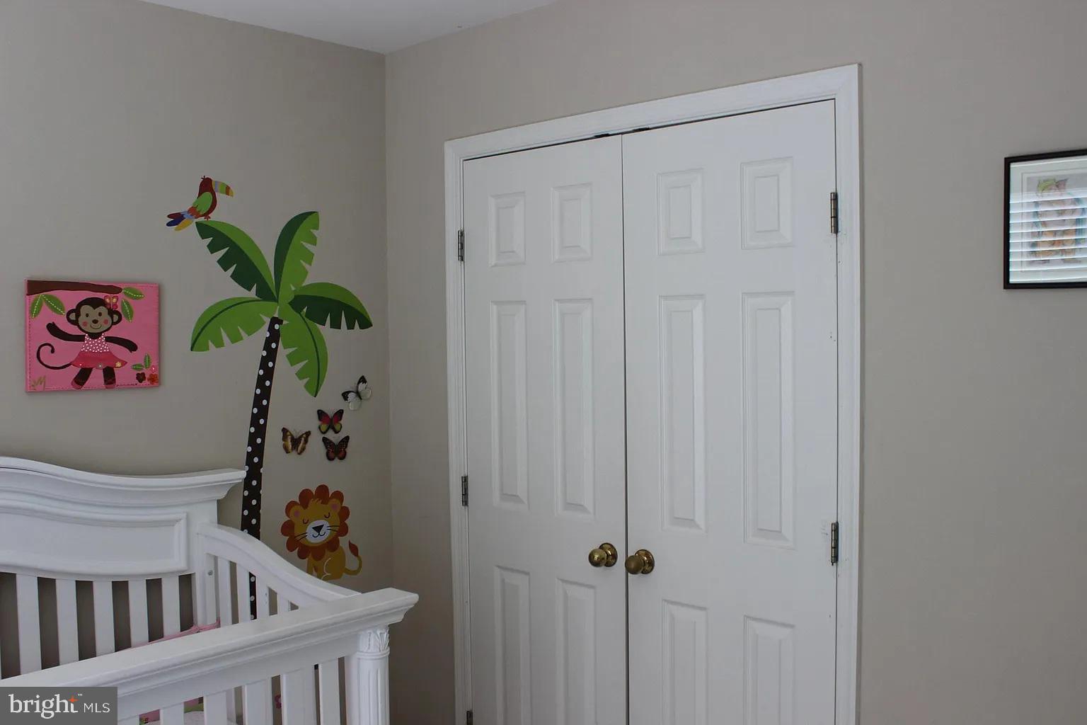 COLONNADE AT DULLES - Residential Lease