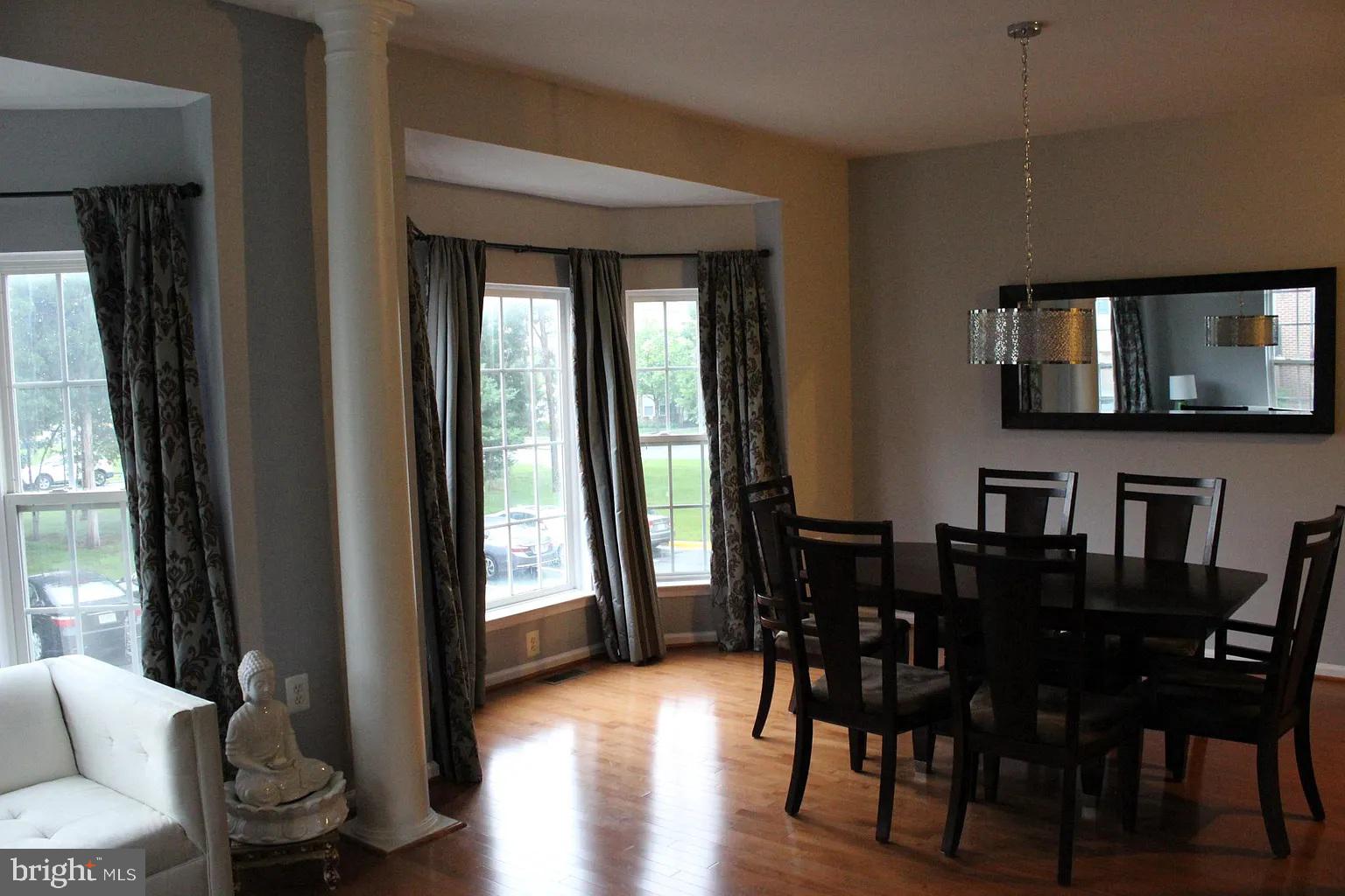 COLONNADE AT DULLES - Residential Lease