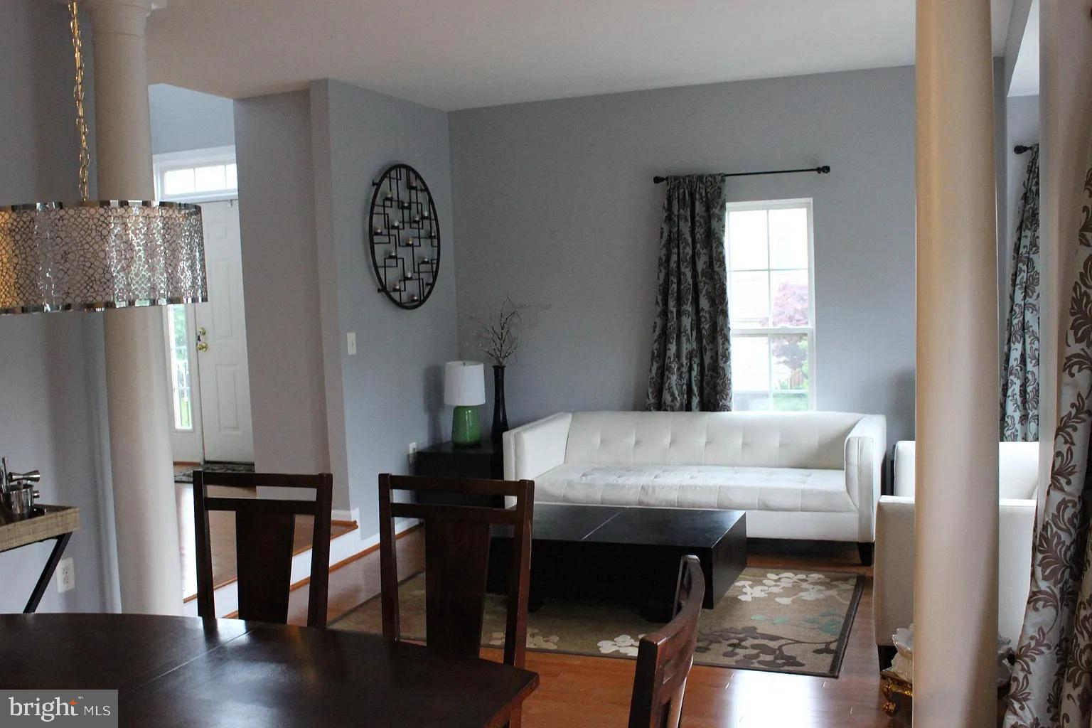 COLONNADE AT DULLES - Residential Lease