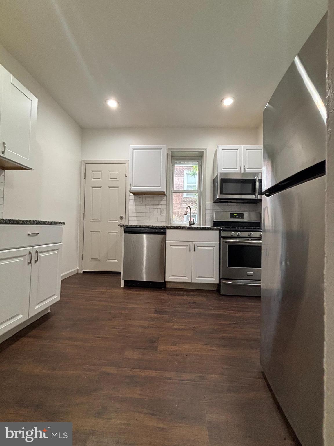 COBBS CREEK - Residential