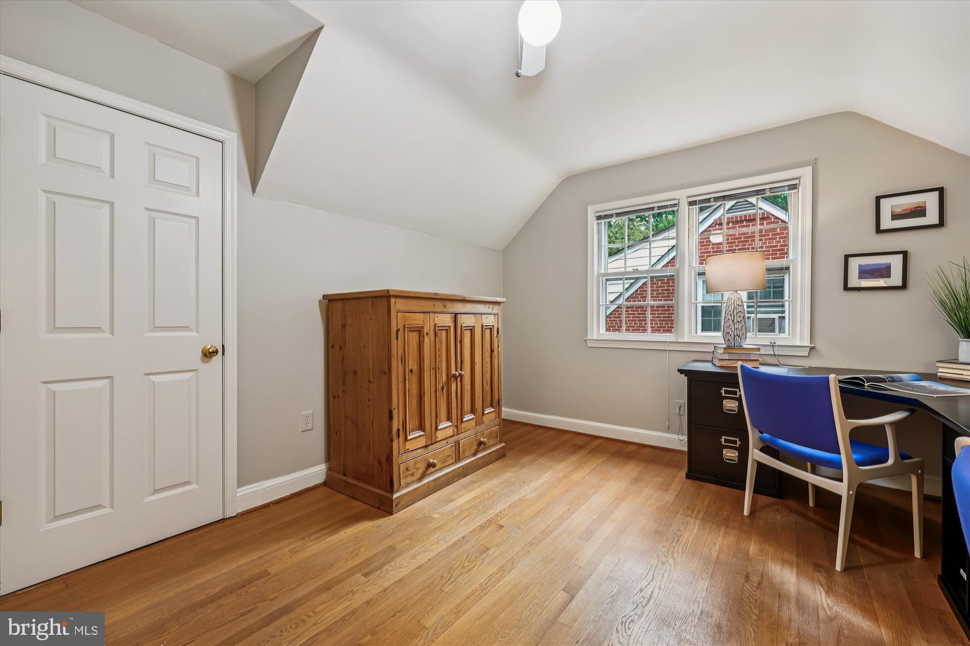 WOODBURN - Residential