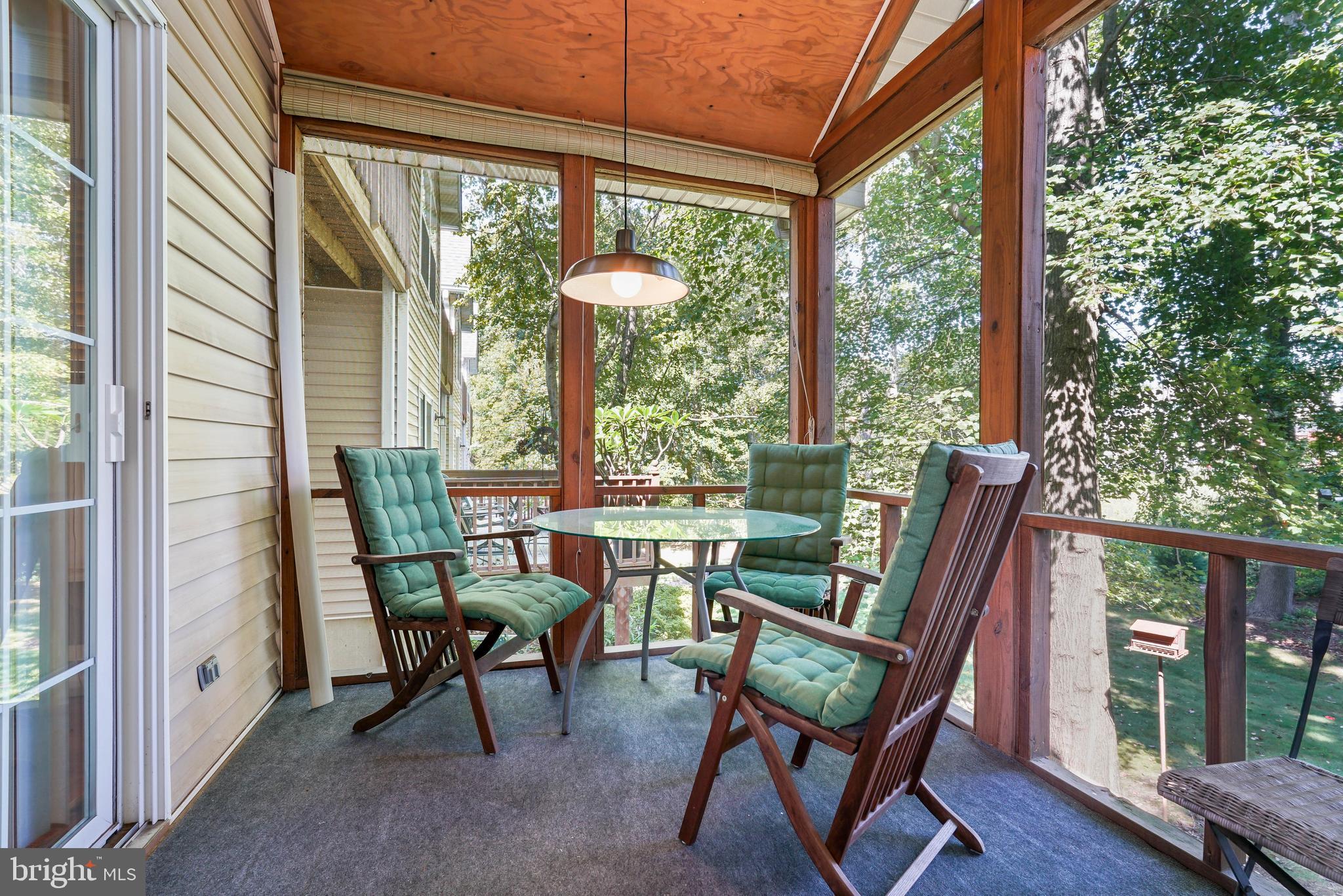 CHESAPEAKE CLUB CONDOS - Residential