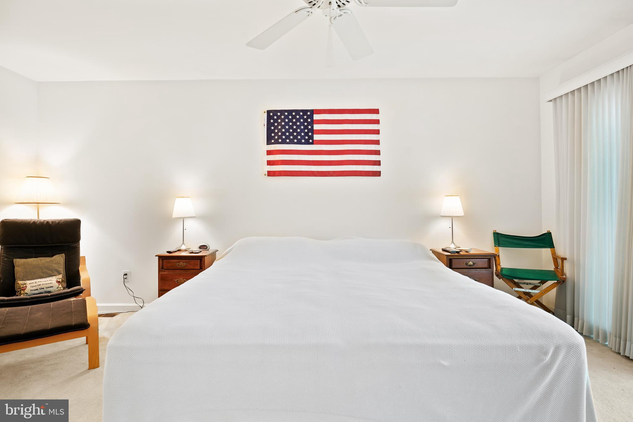 CHESAPEAKE CLUB CONDOS - Residential