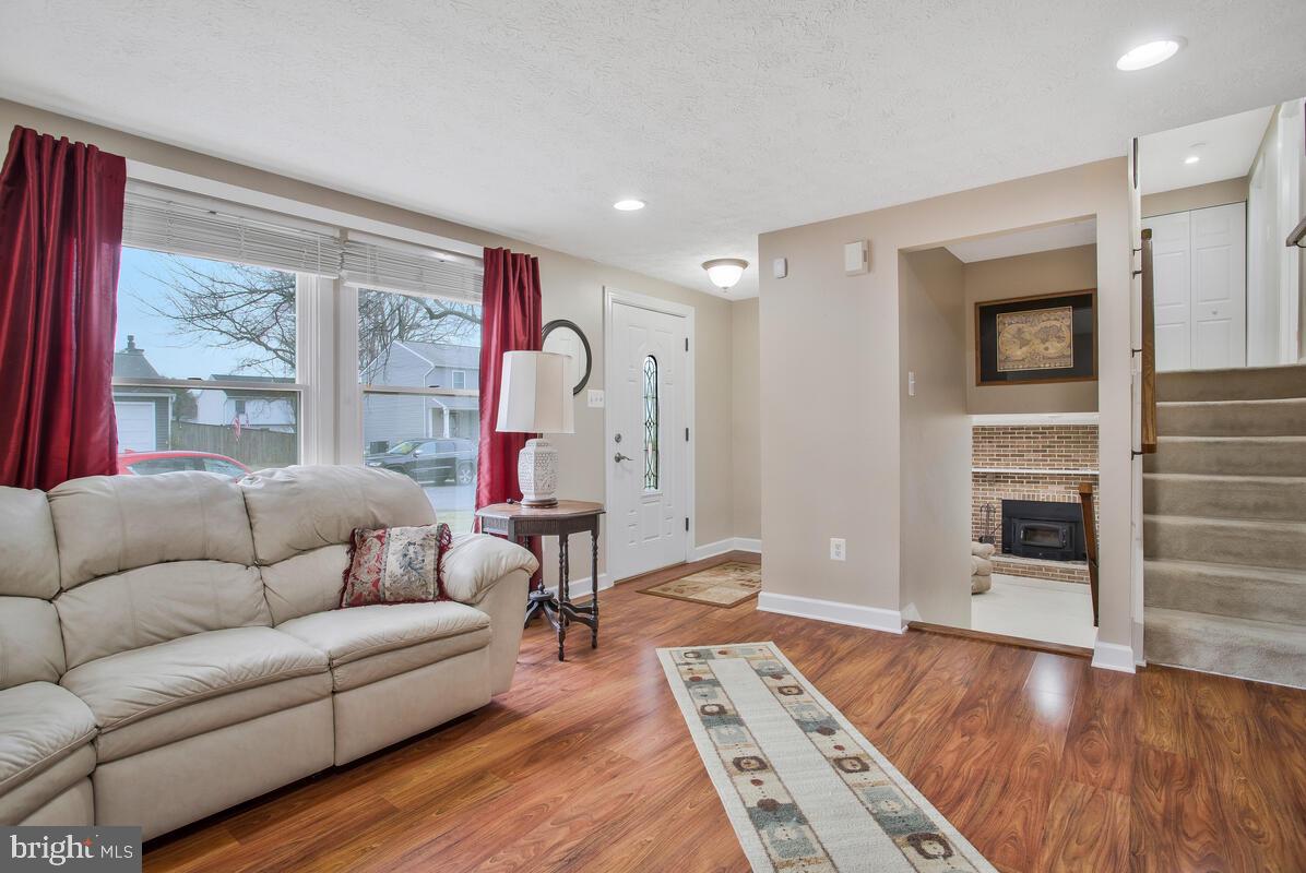 FERNDALE FARMS - Residential