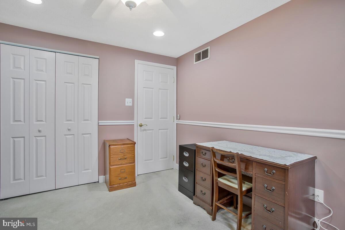 FERNDALE FARMS - Residential