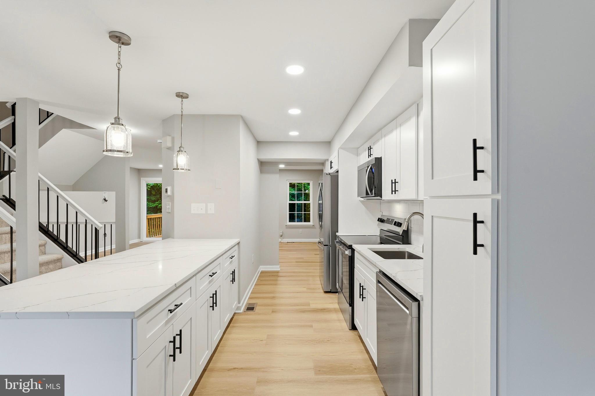 MONTCLAIR - Residential