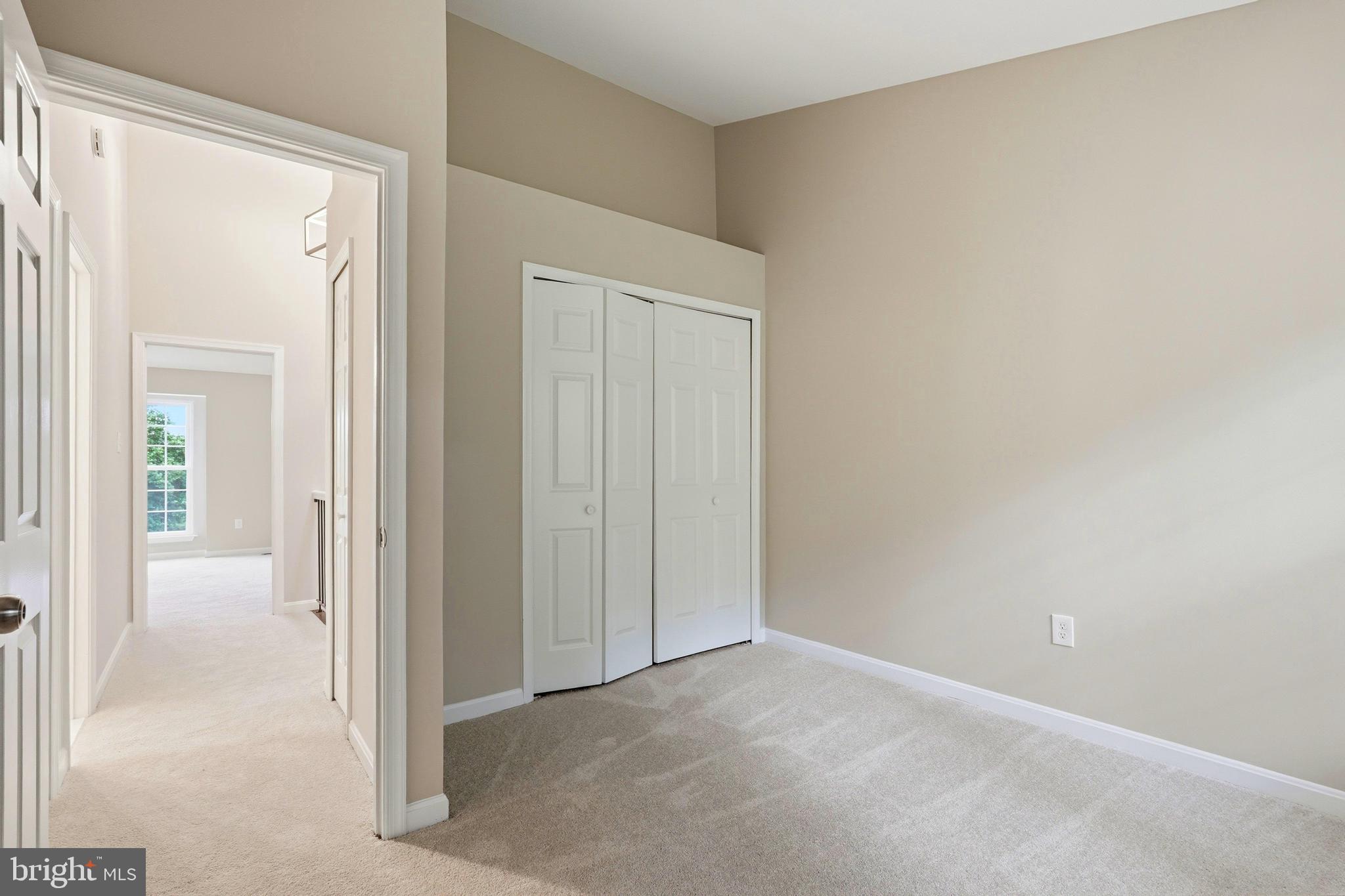 MONTCLAIR - Residential