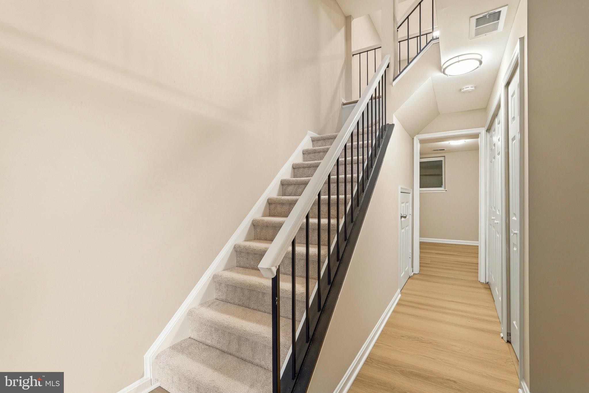 MONTCLAIR - Residential