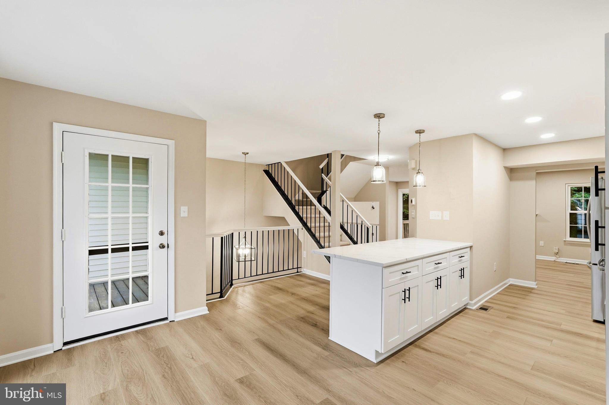 MONTCLAIR - Residential
