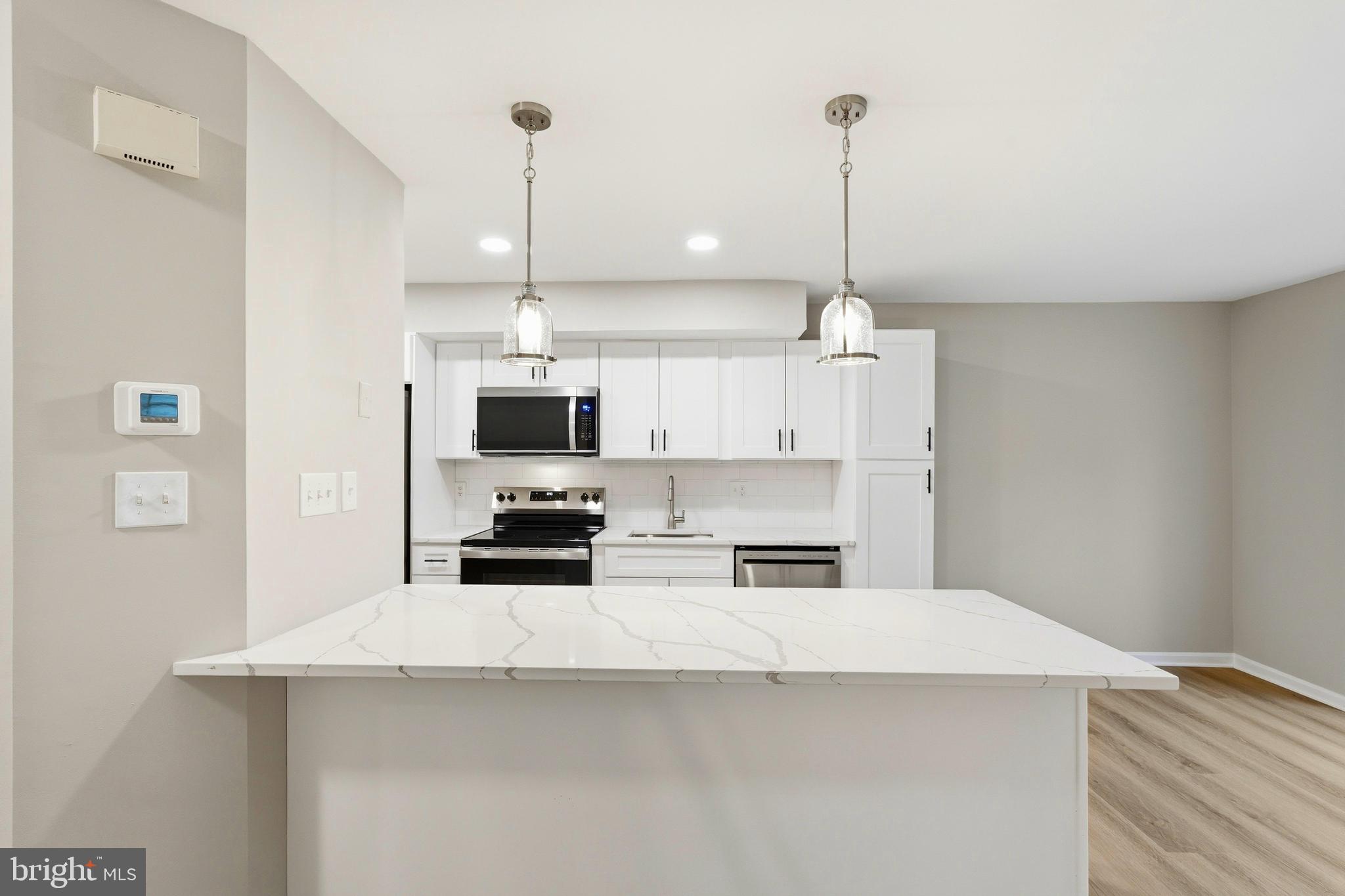MONTCLAIR - Residential