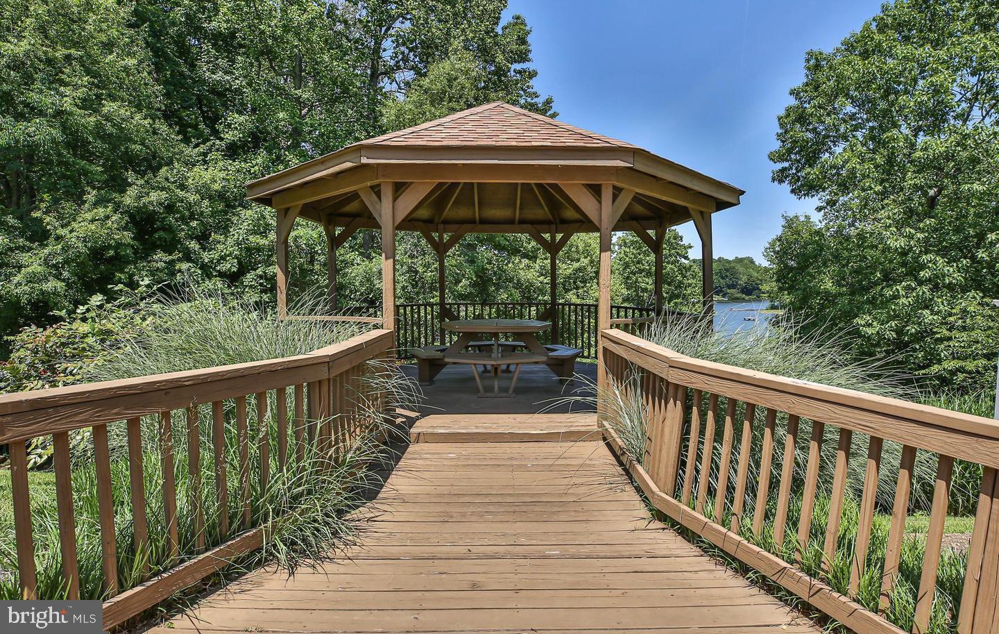 MONTCLAIR - Residential