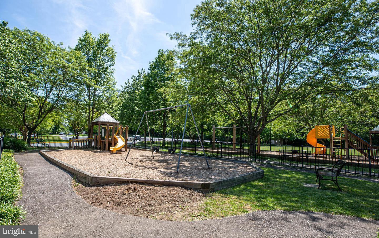 MONTCLAIR - Residential
