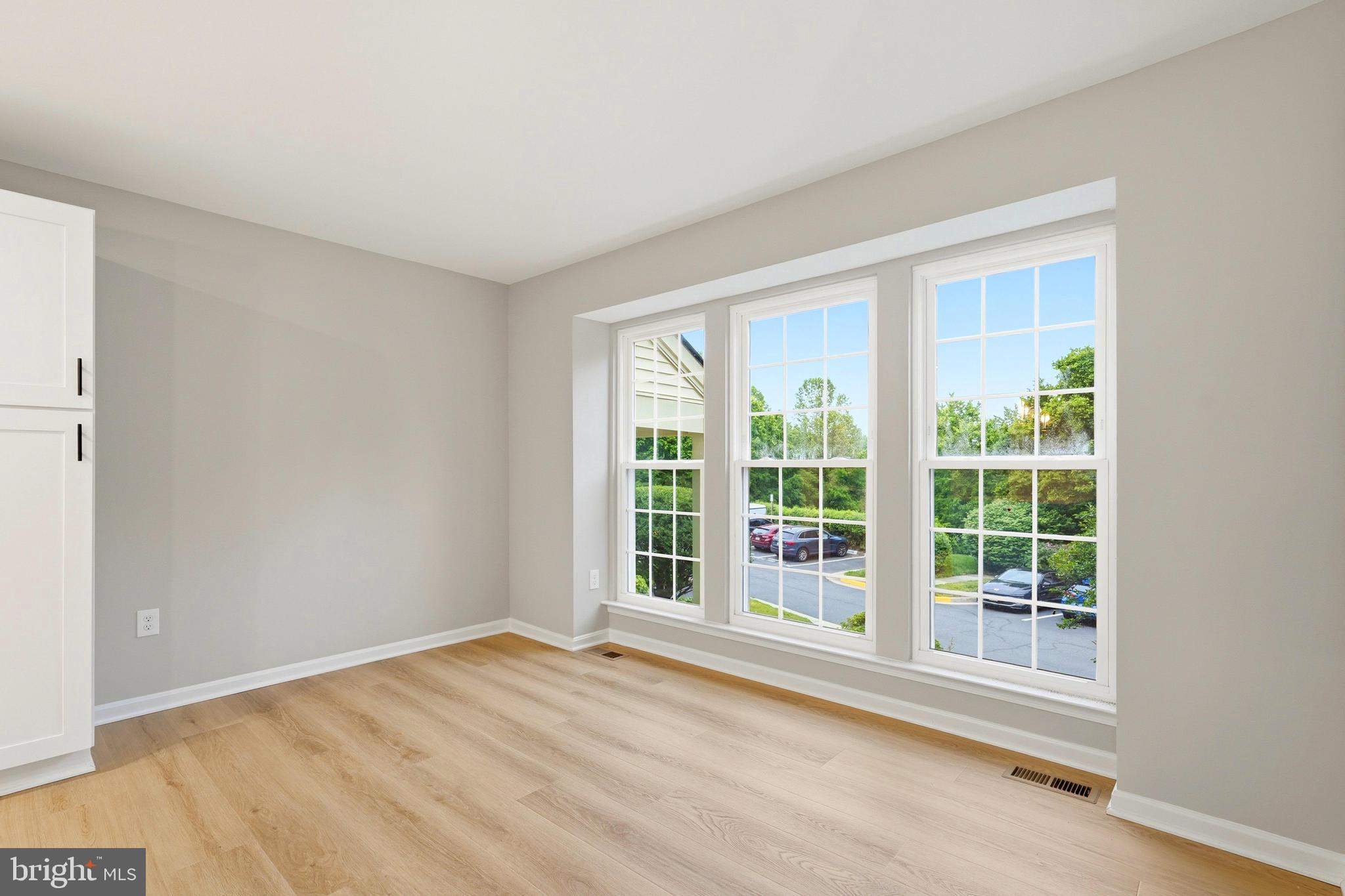 MONTCLAIR - Residential