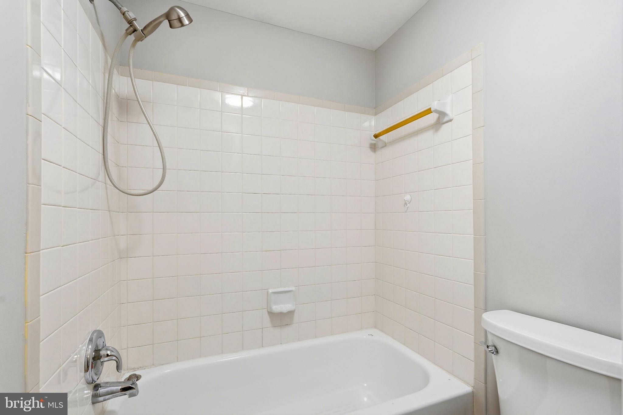 MONTCLAIR - Residential
