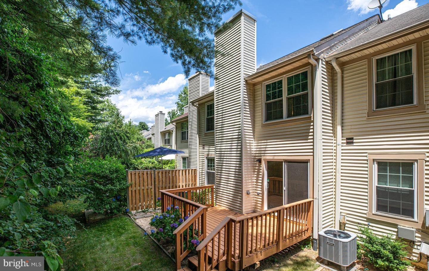 MONTCLAIR - Residential