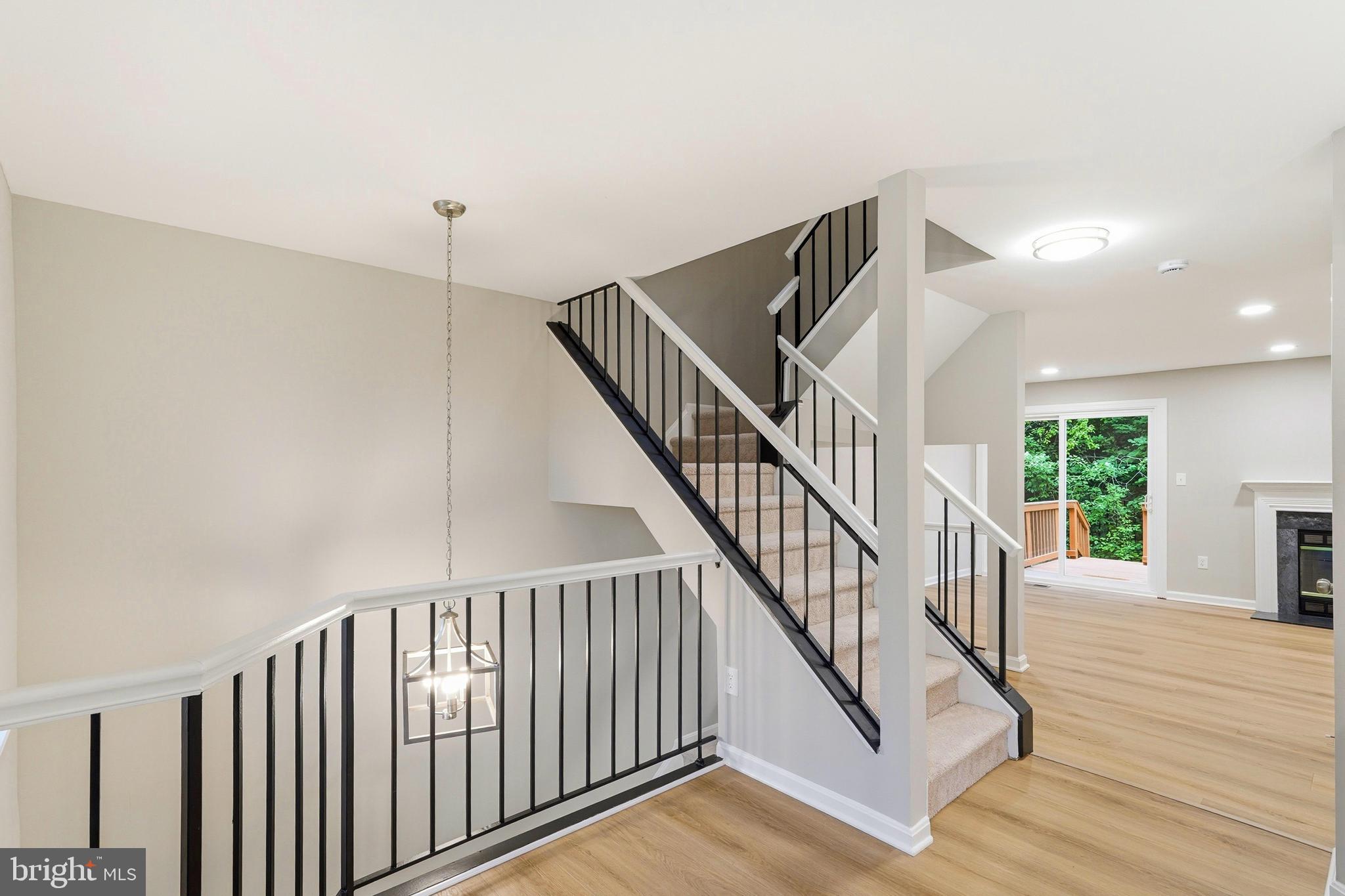 MONTCLAIR - Residential