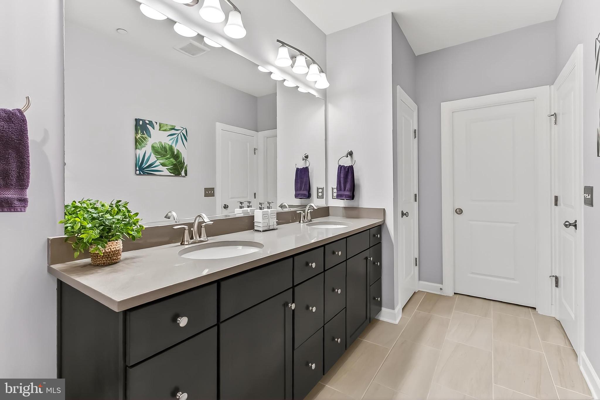 PENDER OAKS - Residential