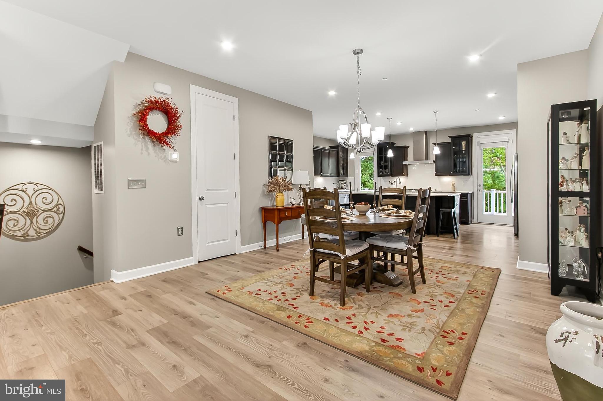 PENDER OAKS - Residential