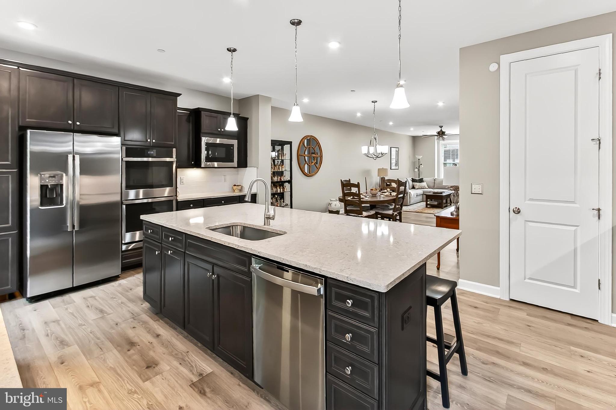 PENDER OAKS - Residential