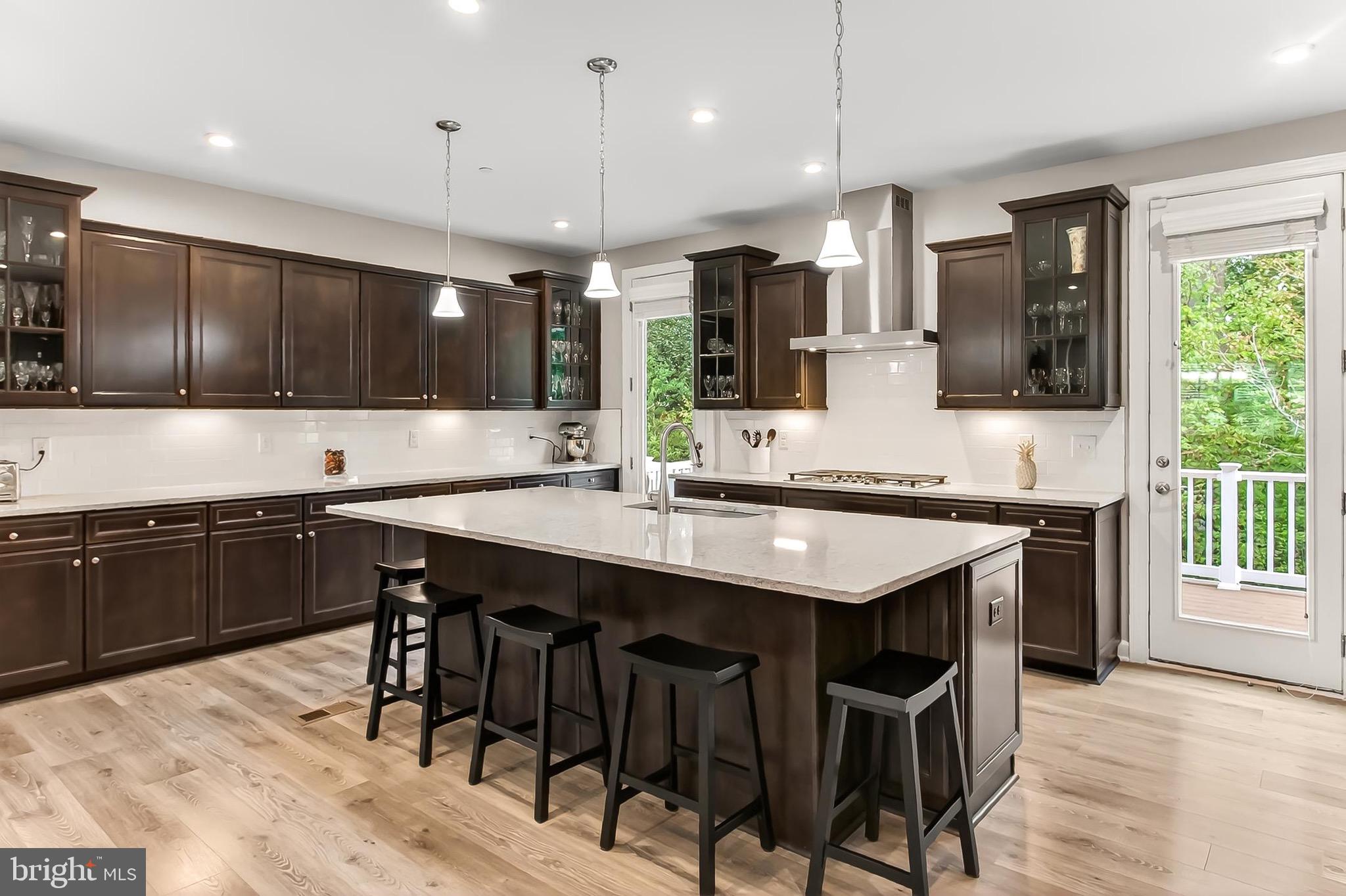 PENDER OAKS - Residential