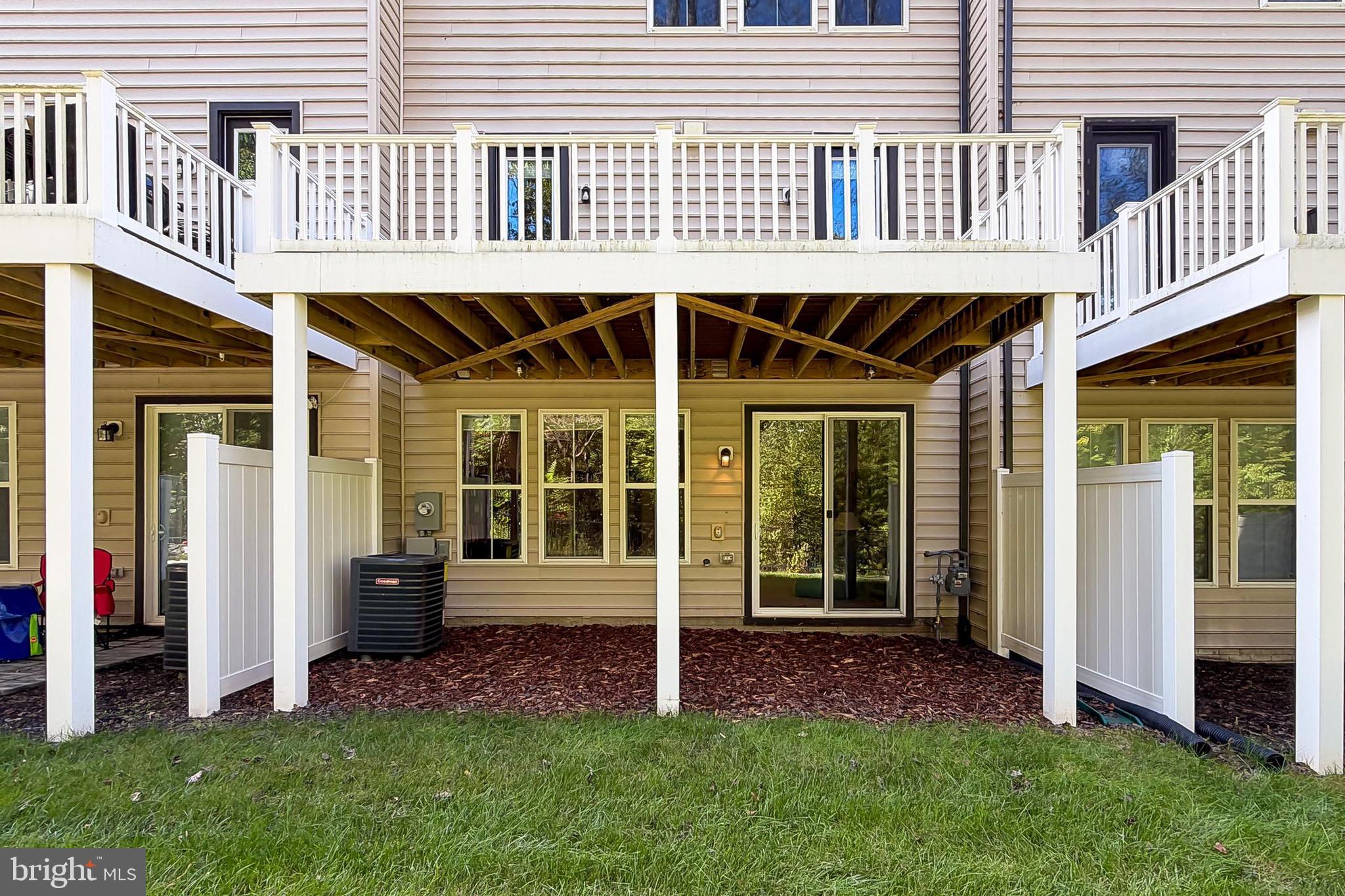 PENDER OAKS - Residential