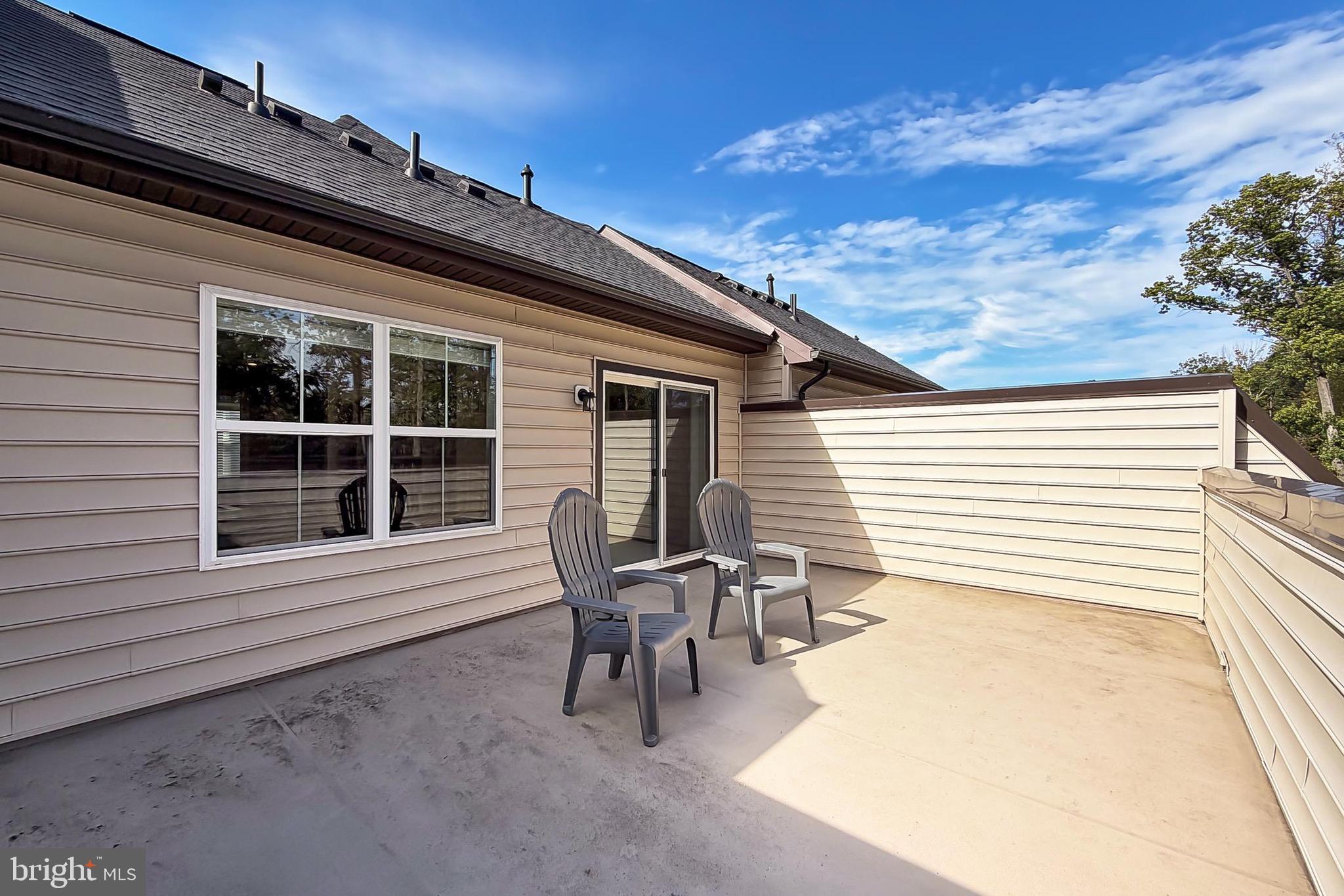 PENDER OAKS - Residential