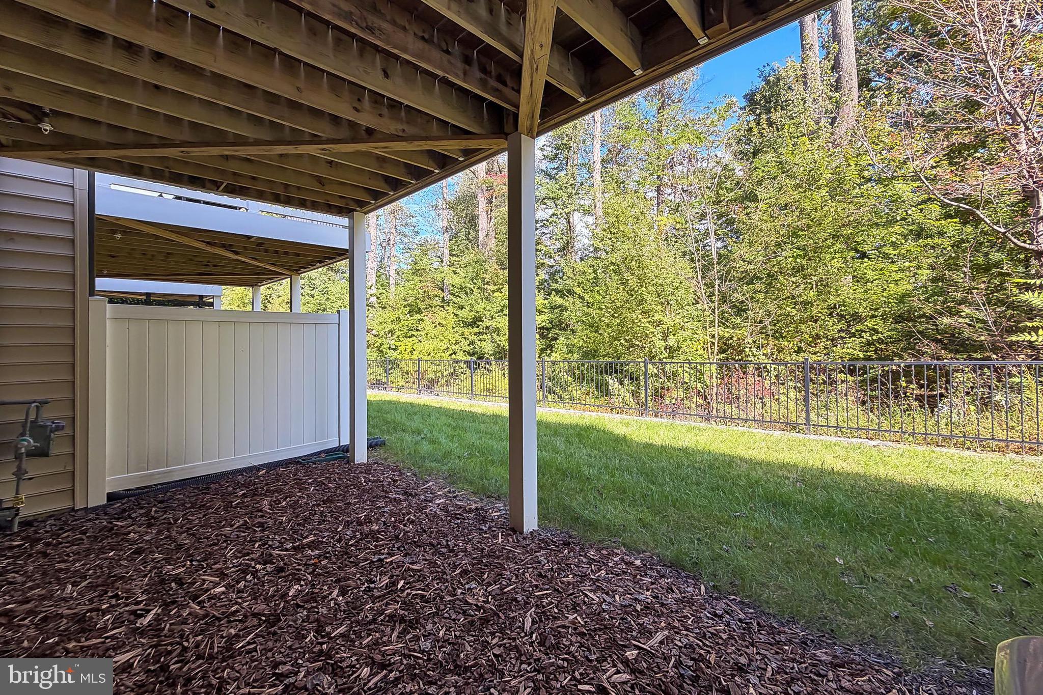 PENDER OAKS - Residential