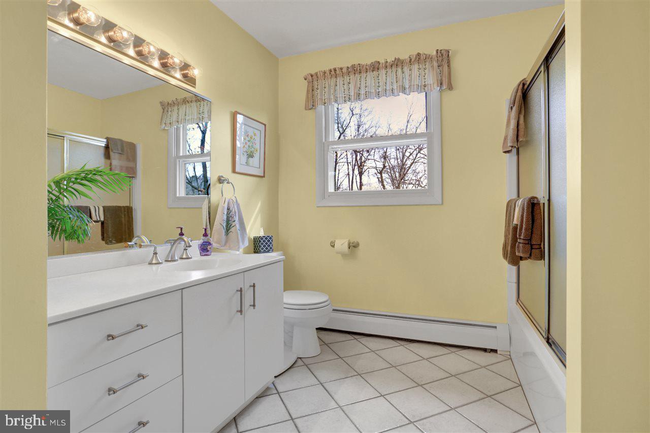 ARLINGTON PARK - Residential