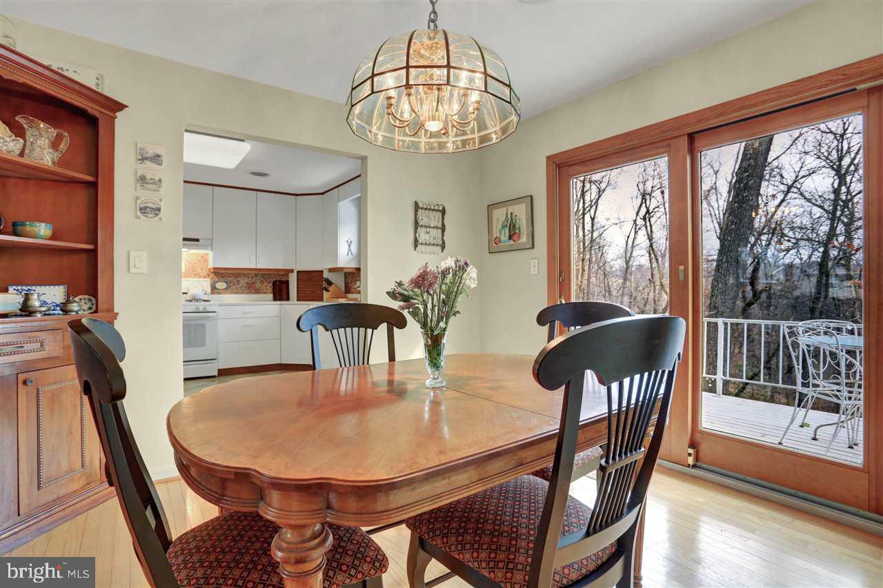 ARLINGTON PARK - Residential