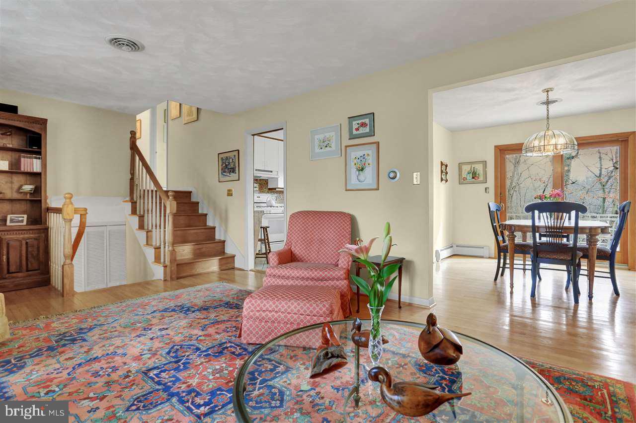 ARLINGTON PARK - Residential