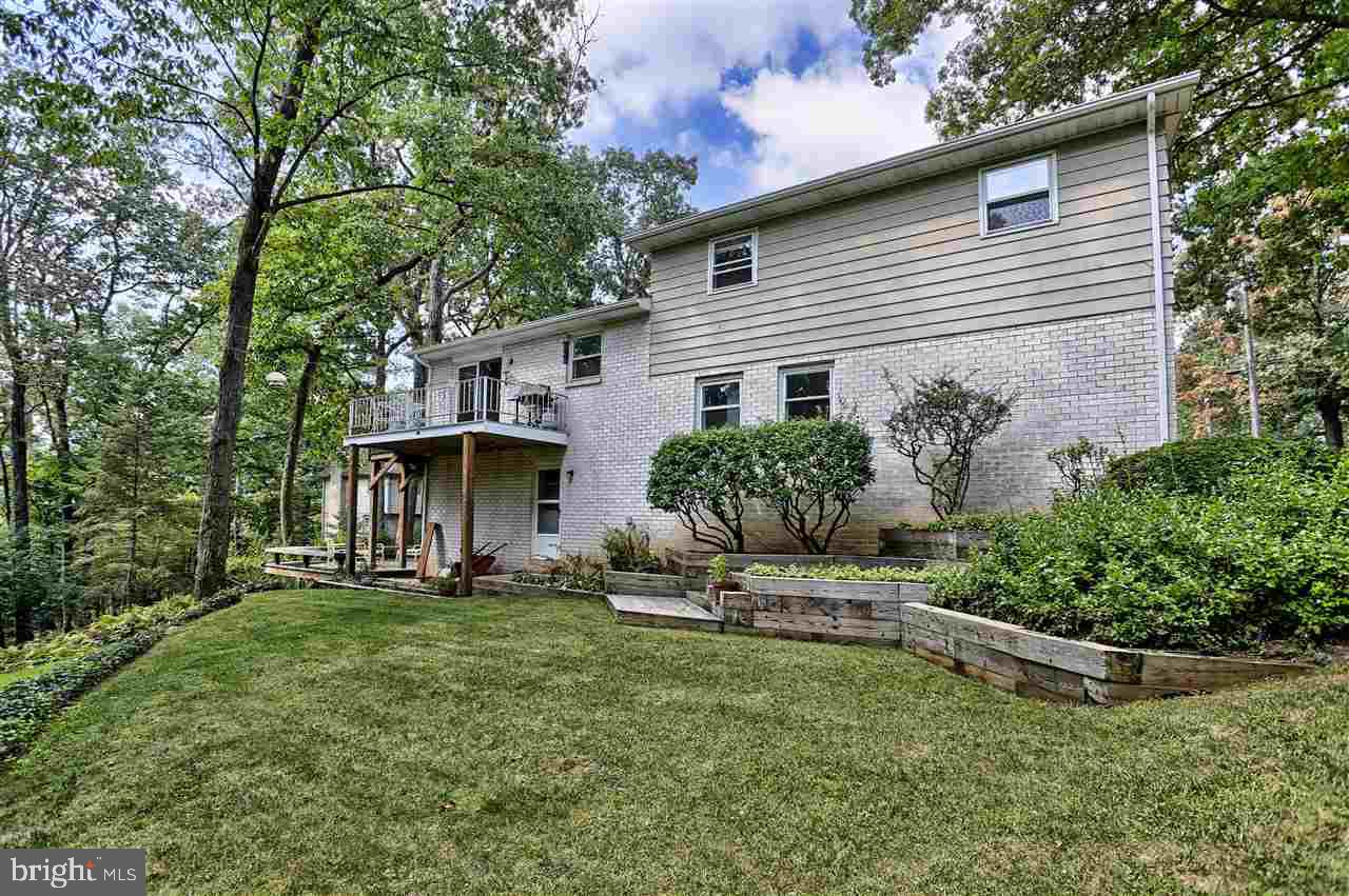 ARLINGTON PARK - Residential