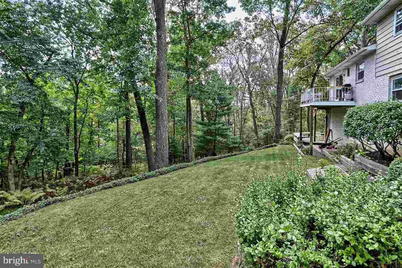 ARLINGTON PARK - Residential