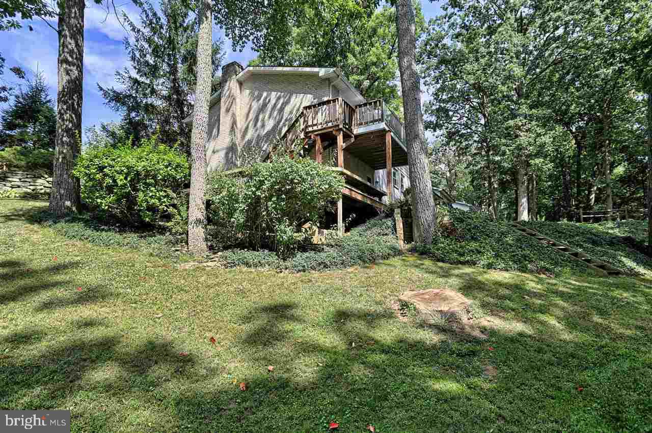 ARLINGTON PARK - Residential