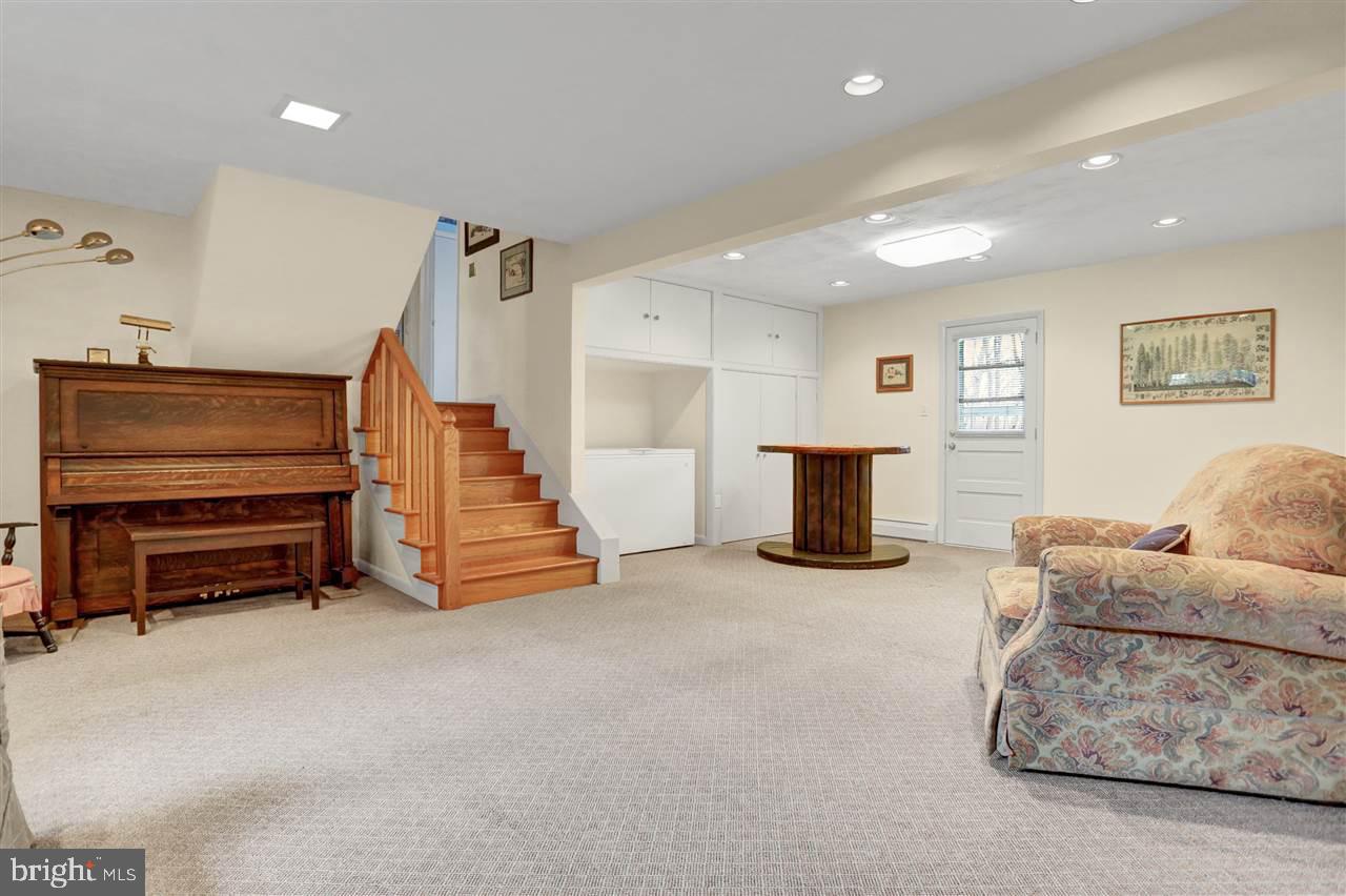 ARLINGTON PARK - Residential