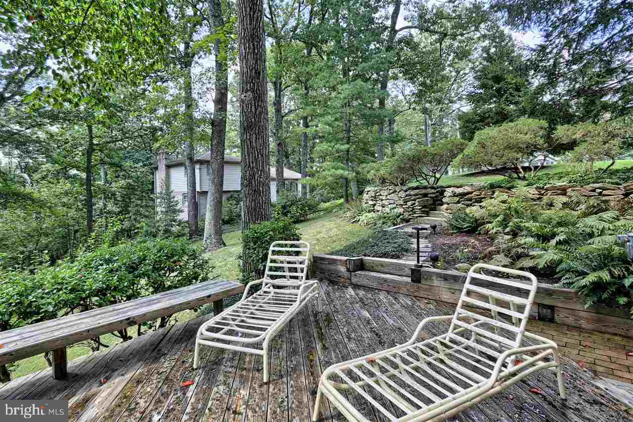 ARLINGTON PARK - Residential