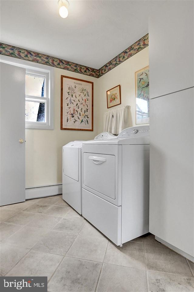 ARLINGTON PARK - Residential