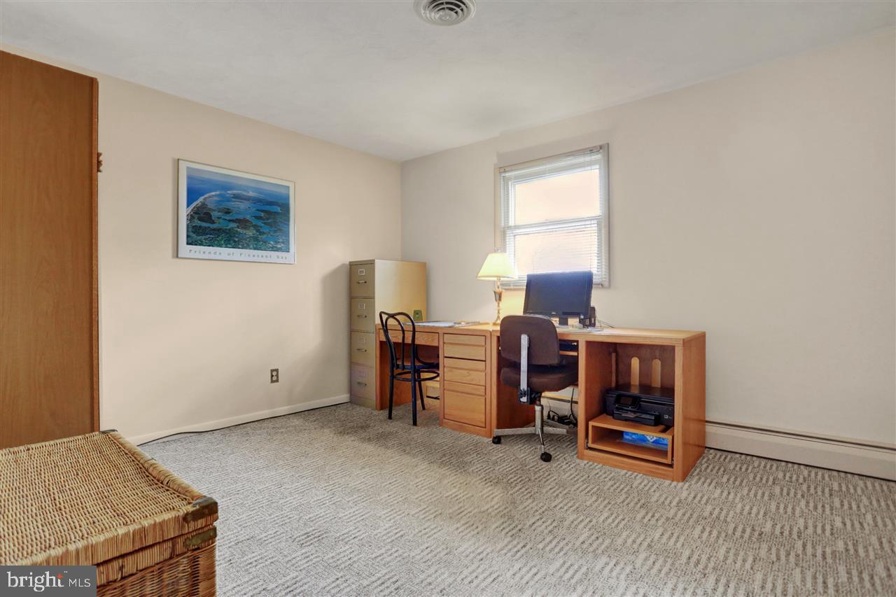 ARLINGTON PARK - Residential