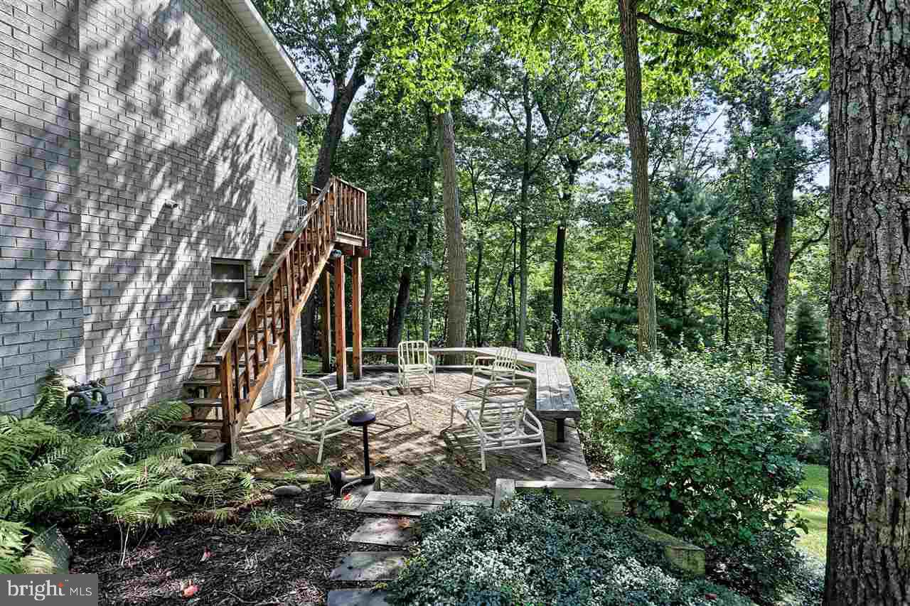 ARLINGTON PARK - Residential